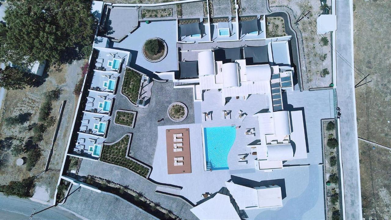 ホテル Santa Irina Luxury Sunny Lofts ペリヴォラス エクステリア 写真