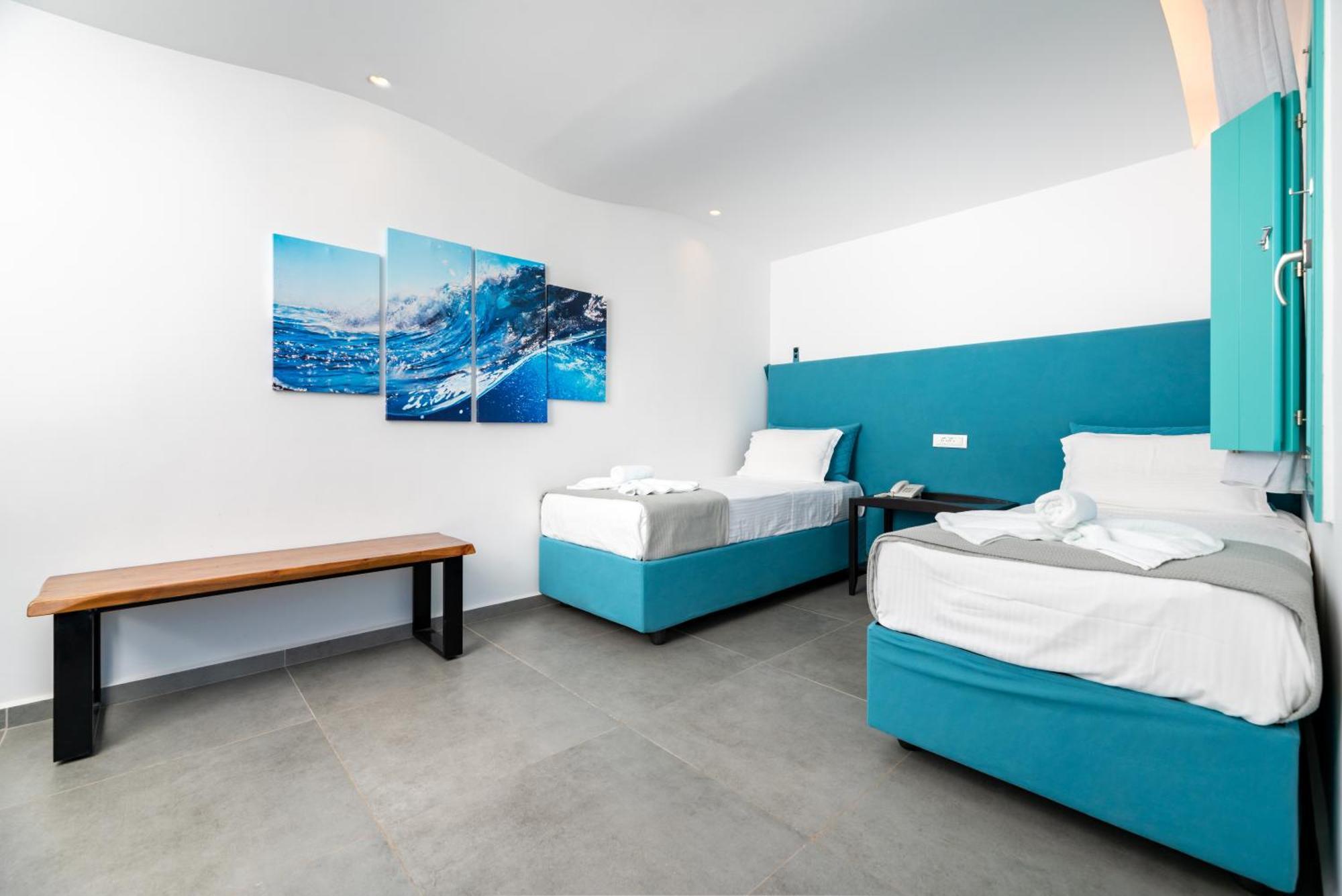 ホテル Santa Irina Luxury Sunny Lofts ペリヴォラス エクステリア 写真