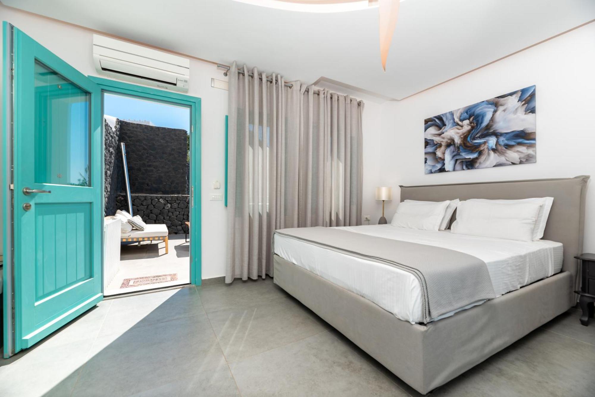 ホテル Santa Irina Luxury Sunny Lofts ペリヴォラス エクステリア 写真
