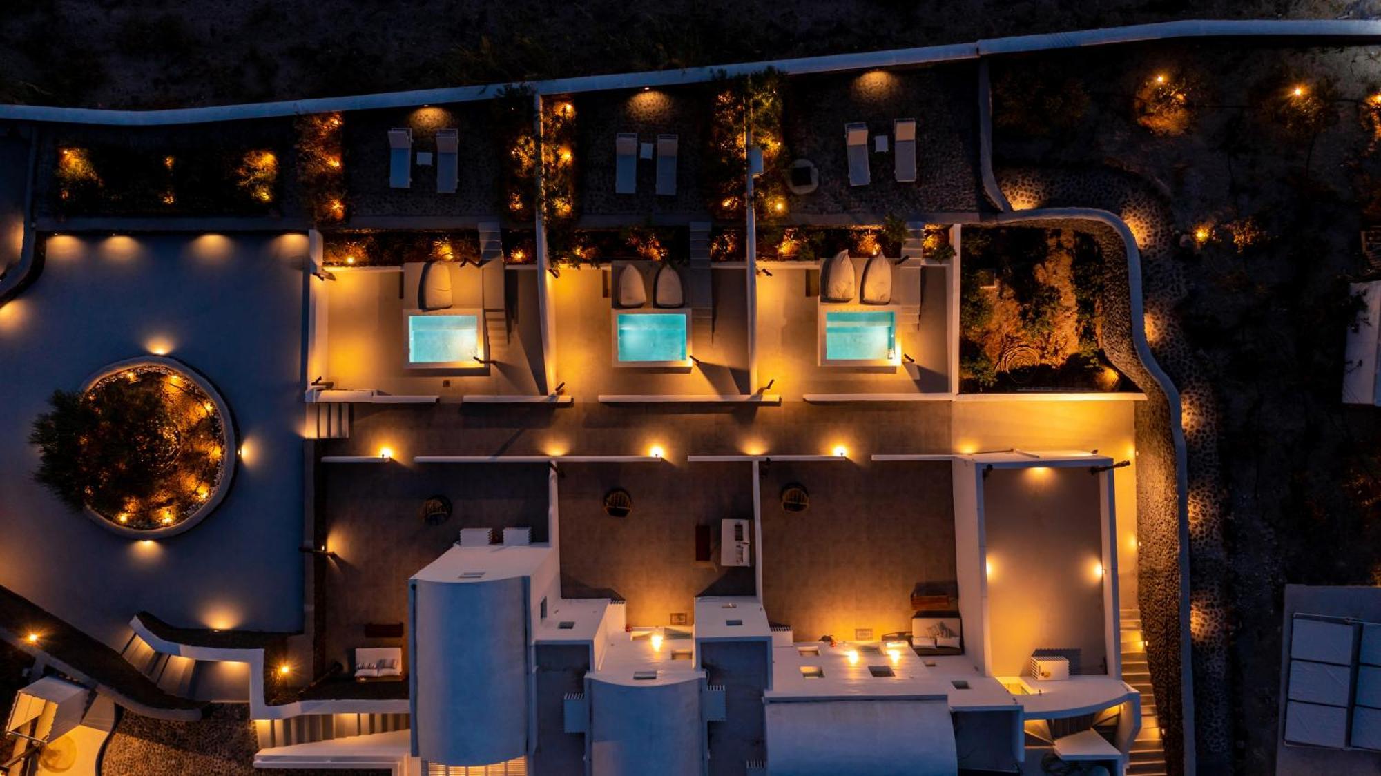 ホテル Santa Irina Luxury Sunny Lofts ペリヴォラス エクステリア 写真